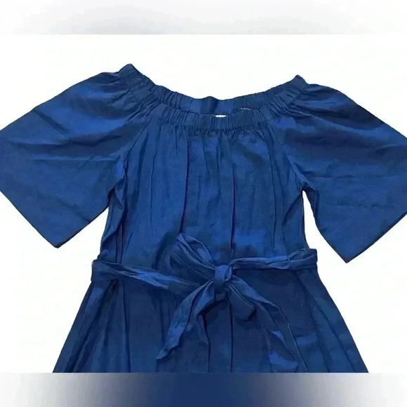 Banana Republic off shoulder short sleeve linen navy mini with belt. Small. NWT - Picture 4 of 8